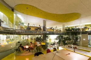 Concurrents.CommViaDesign