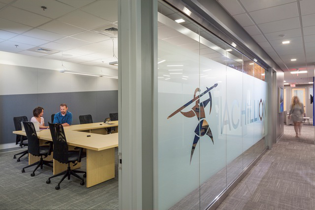 svigals-partners-achillion_int_conf-hall