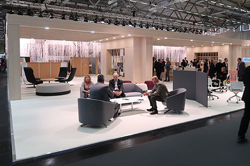 Teknion returned to Orgatec as an exhibitor with an outstanding stand designed by Michael Vanderbyl and realized by the European staff of Teknion.