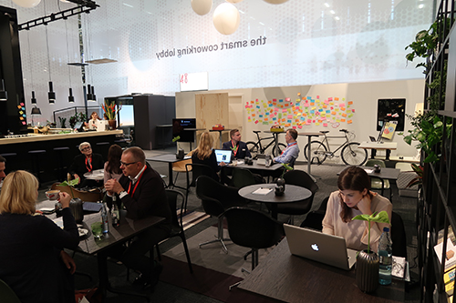 “the smart coworking lobby”